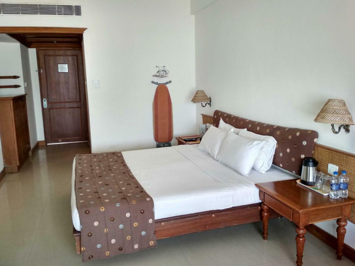 Hindustan Retreat Hotel